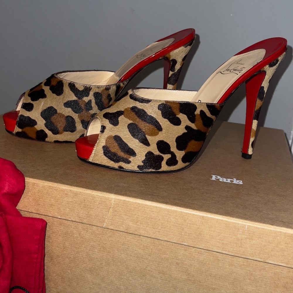 Christian Louboutin heeled slide